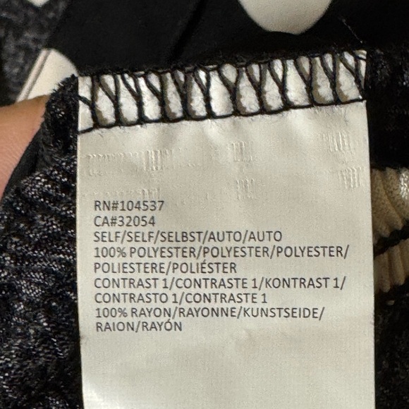 Anthropologie-TINY-Black and White Polka Dot Women's Top - Picture 5 of 10